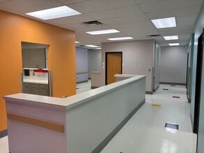 1090 9th Ave SW, Bessemer, AL à louer Photo intérieure– Image 1 sur 8