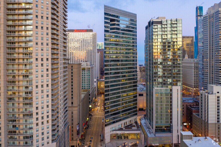 515 N State St, Chicago, IL à louer - Photo de l’immeuble – Image 3 sur 8