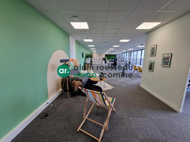 Plus de détails pour Bureau à louer