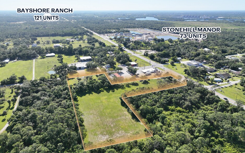 Prime Development Site: Flex Warehouse portefeuille de 2 biens à vendre sur LoopNet.fr - Aérien – Image 2 sur 12