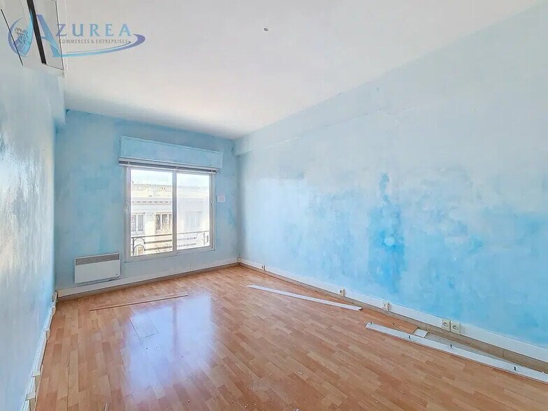 Bureau dans Nice à louer - Photo de l’immeuble – Image 2 sur 5