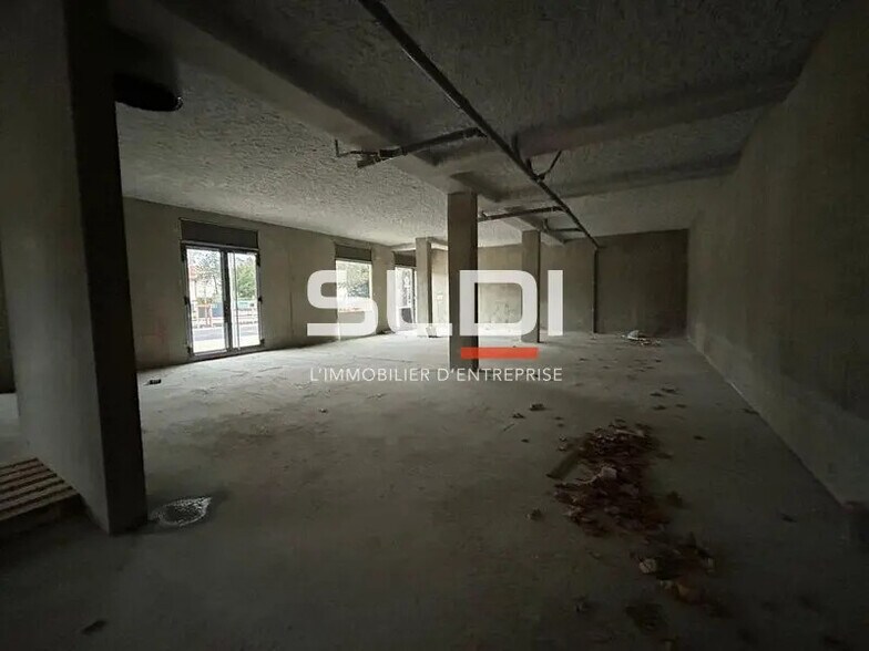 Local commercial dans Gleizé à louer - Photo intérieure – Image 3 sur 9