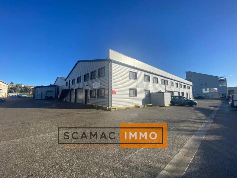 Industriel/Logistique dans Venelles à louer - Photo de l’immeuble – Image 1 sur 4