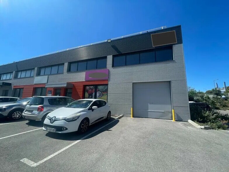 145 Rue De La Marbrerie, Vendargues à louer - Photo de l’immeuble – Image 3 sur 12