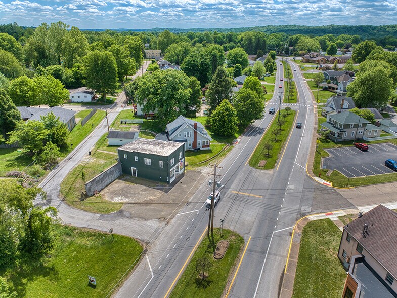 5708 Grand Central Ave, Vienna, WV à vendre - Photo de l’immeuble – Image 3 sur 27