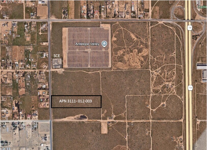 41685 20th St W, Palmdale, CA à vendre - Photo principale – Image 1 sur 5