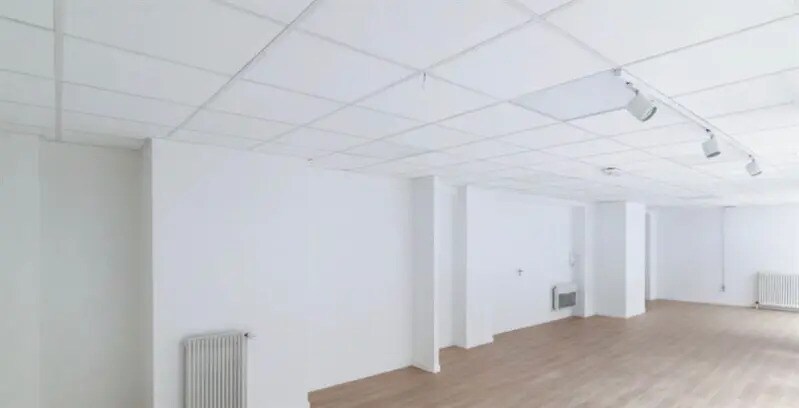 Local commercial dans Paris à louer - Photo intérieure – Image 3 sur 3
