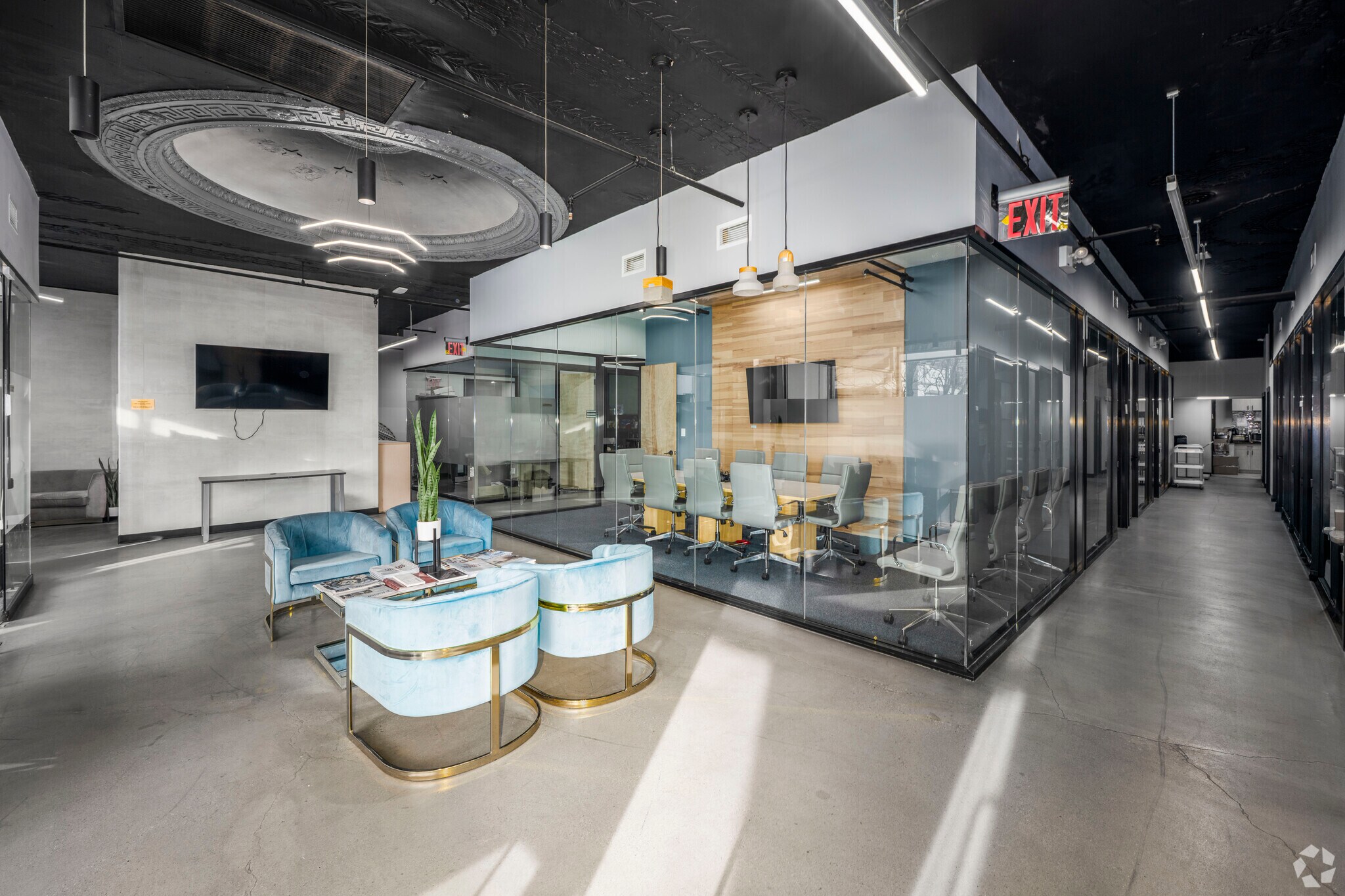 975A E 13th St, Brooklyn, NY à louer Photo principale– Image 1 sur 9