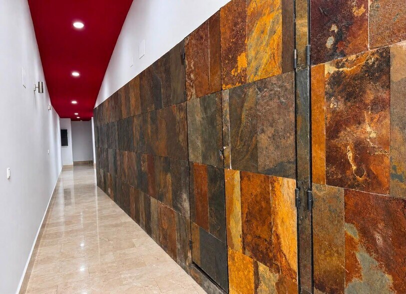 Bureau dans Orihuela, Alicante à vendre - Photo intérieure – Image 2 sur 13