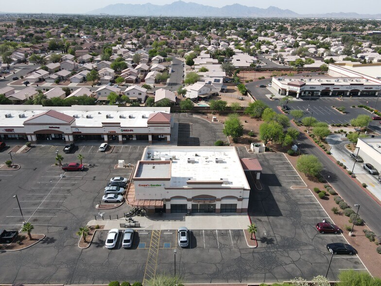 10585 W Indian School Rd, Avondale, AZ à louer - Photo de l’immeuble – Image 2 sur 4