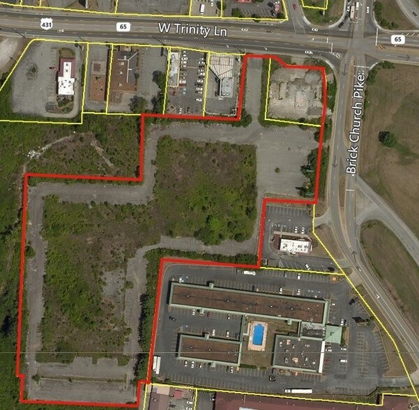 230 W Trinity Ln, Nashville, TN à vendre - Photo de l’immeuble – Image 3 sur 4
