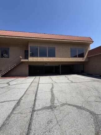 Plus de détails pour 207-209 E Pomona Blvd, Monterey Park, CA - Bureau/Local commercial à louer