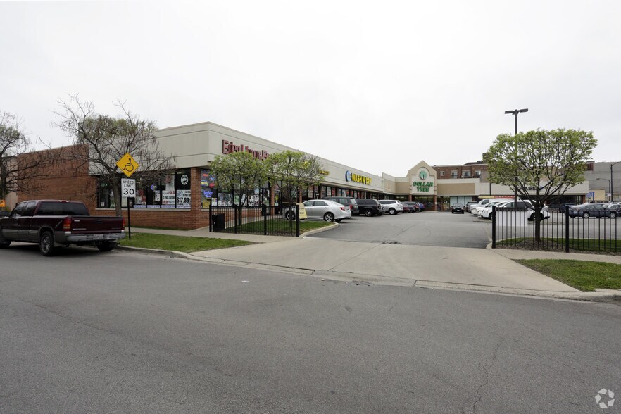 5351-5359 N Lincoln Ave, Chicago, IL à louer - Photo de l’immeuble – Image 1 sur 16