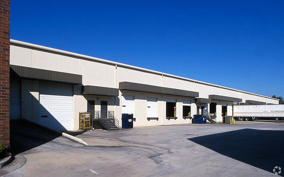 3715 Atlanta Industrial Pky N, Atlanta, GA à louer - Autre – Image 3 sur 8
