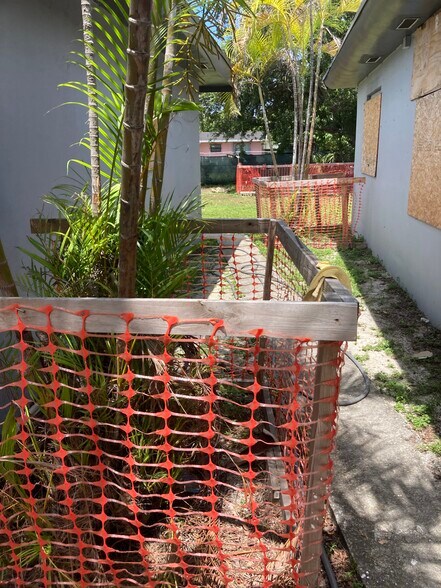 729 NW 55th Ter, Miami, FL à vendre - Photo de l’immeuble – Image 3 sur 16