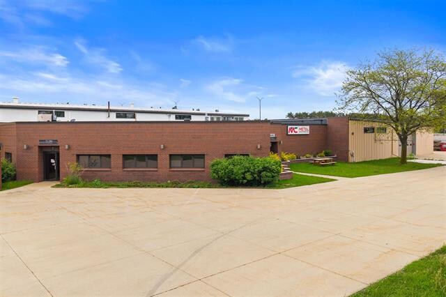 4848 Industrial Park Dr, Stevens Point, WI à vendre - Photo de l’immeuble – Image 3 sur 26