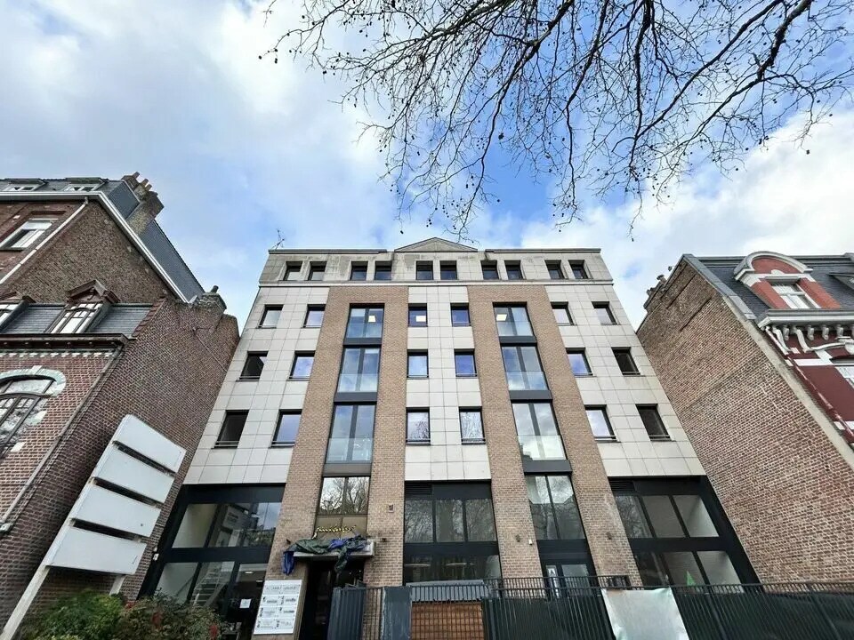 Bureau dans Lille à louer Photo de l’immeuble– Image 1 sur 7
