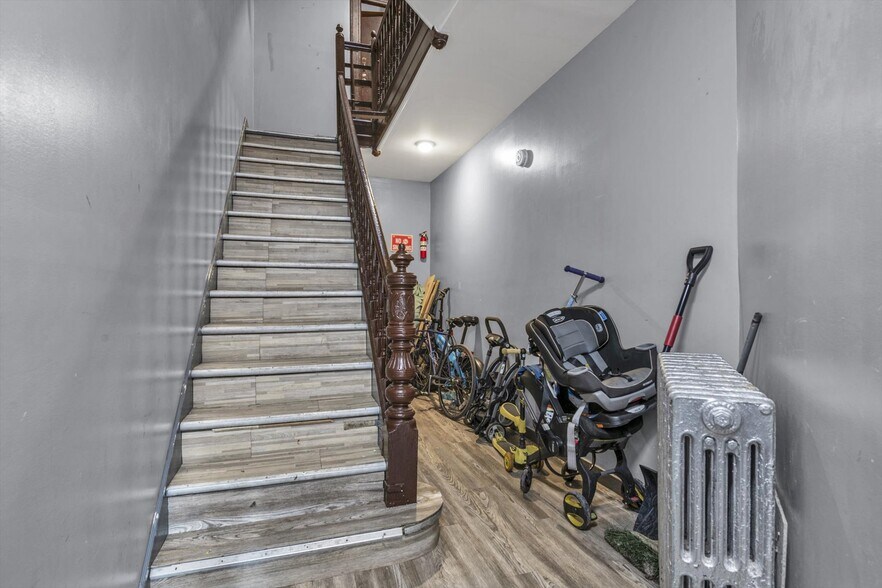 2539 Church Ave, Brooklyn, NY à vendre - Photo de l’immeuble – Image 3 sur 35