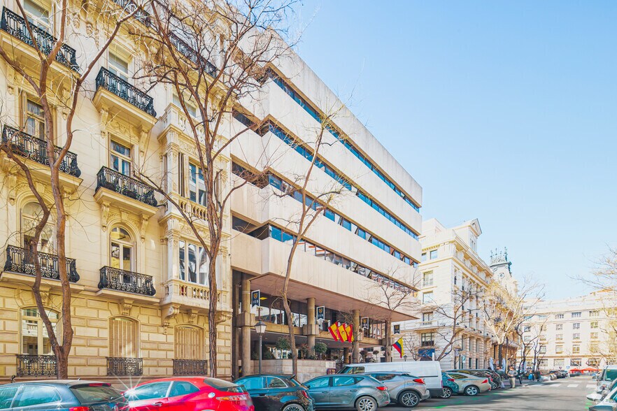 Calle de Alfonso XI, 6, Madrid, Madrid à louer - Photo de l’immeuble – Image 2 sur 4