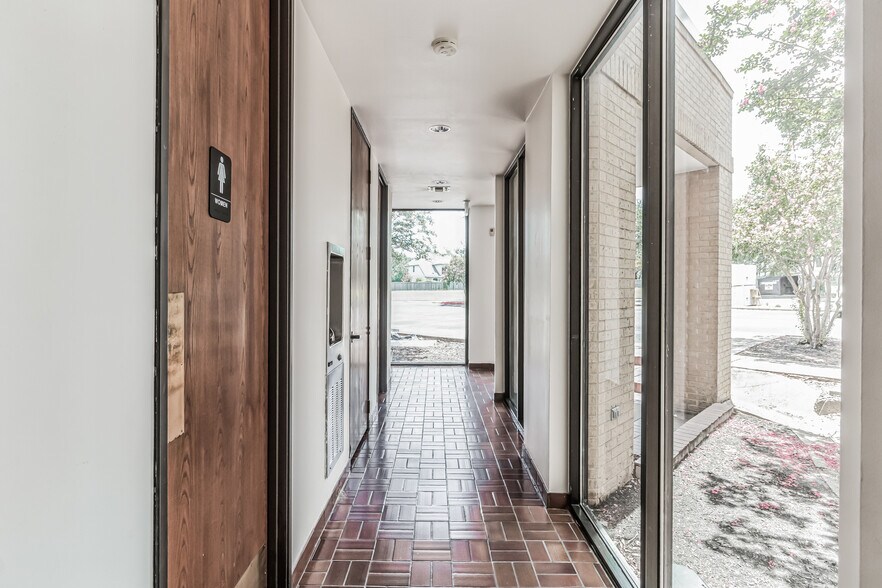 16333 S Great Oaks Dr, Round Rock, TX à louer - Photo de l’immeuble – Image 3 sur 61