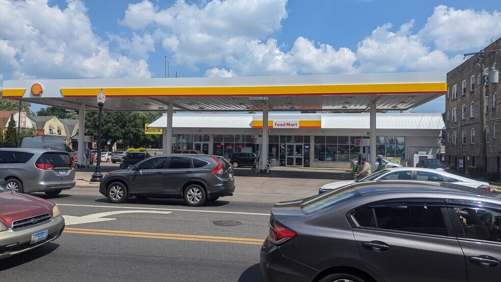 4359 N Pulaski Rd, Chicago, IL à louer - Photo de l’immeuble – Image 2 sur 7