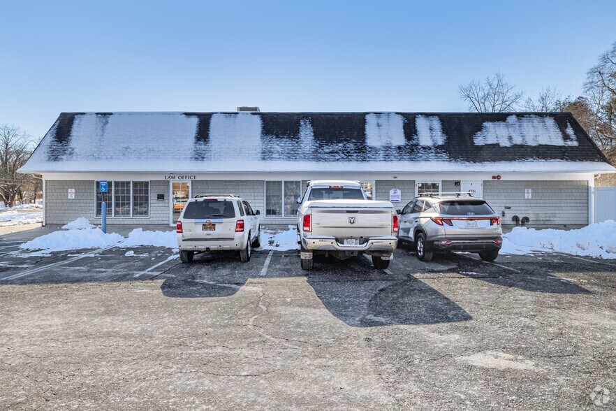 36 Route 25A, Setauket, NY à vendre - Photo de l’immeuble – Image 3 sur 20