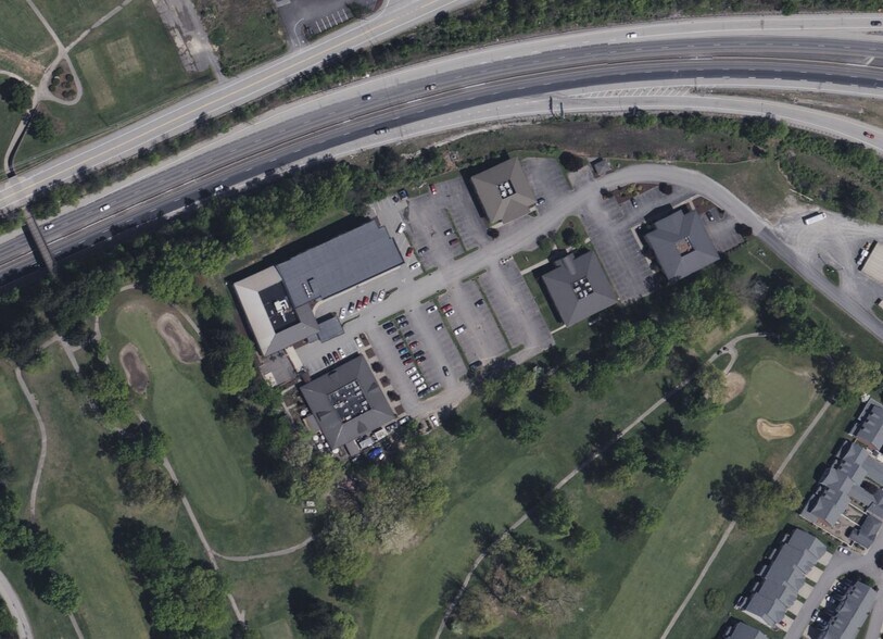 Cranberry Square, Morgantown, WV à vendre - Aérien – Image 1 sur 21