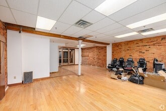 430-432 Rue Sainte-Hélène, Montréal, QC à louer Photo intérieure– Image 2 sur 3