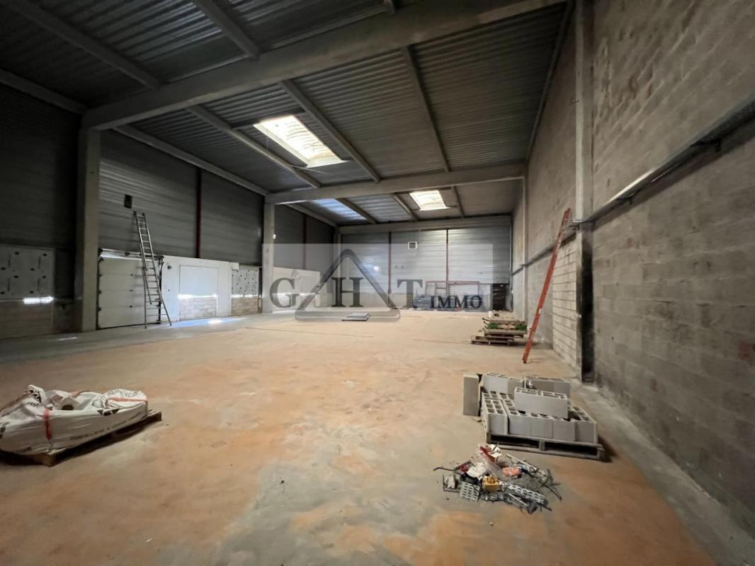 Industriel/Logistique dans Chennevières-sur-Marne à vendre Photo intérieure– Image 1 sur 4