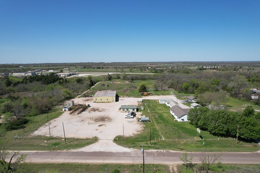 12525 Old Highway 99, Seminole, OK à vendre - Photo de l’immeuble – Image 2 sur 98