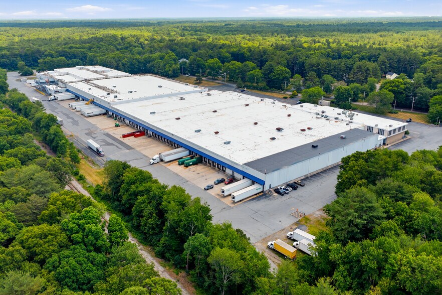 380 S Worcester St, Norton, MA à louer - Photo de l’immeuble – Image 1 sur 13