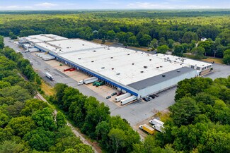 Plus de détails pour 380 S Worcester St, Norton, MA - Industriel/Logistique à louer