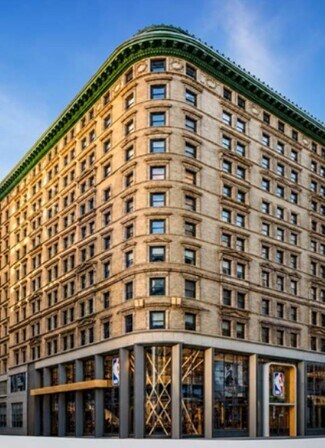 Plus de détails pour 545 Fifth Ave, New York, NY - Médical à louer