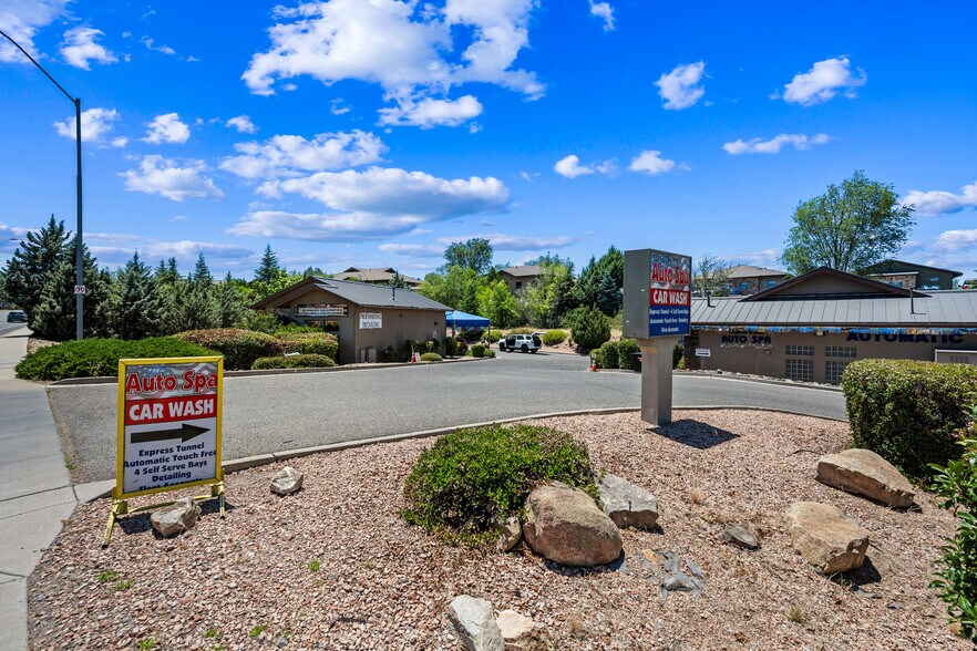 3112 Willow Creek Rd, Prescott, AZ à vendre - Photo de l’immeuble – Image 2 sur 26