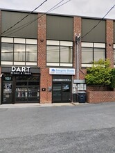 205 S Liberty St, Harrisonburg, VA à louer Photo intérieure– Image 2 sur 20