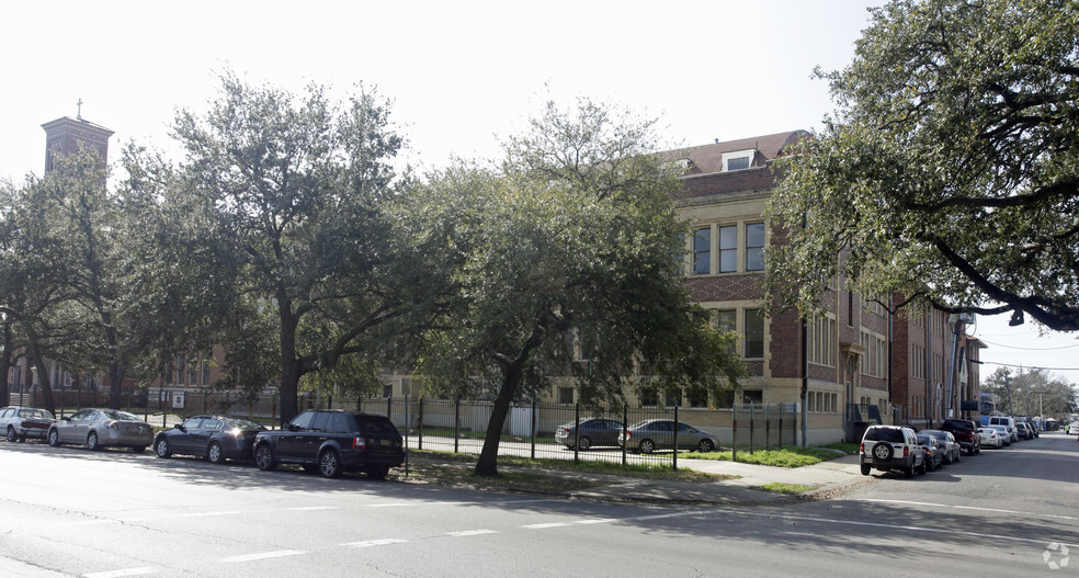 3220-3222 Canal St, New Orleans, LA à vendre - Photo de l’immeuble – Image 3 sur 28