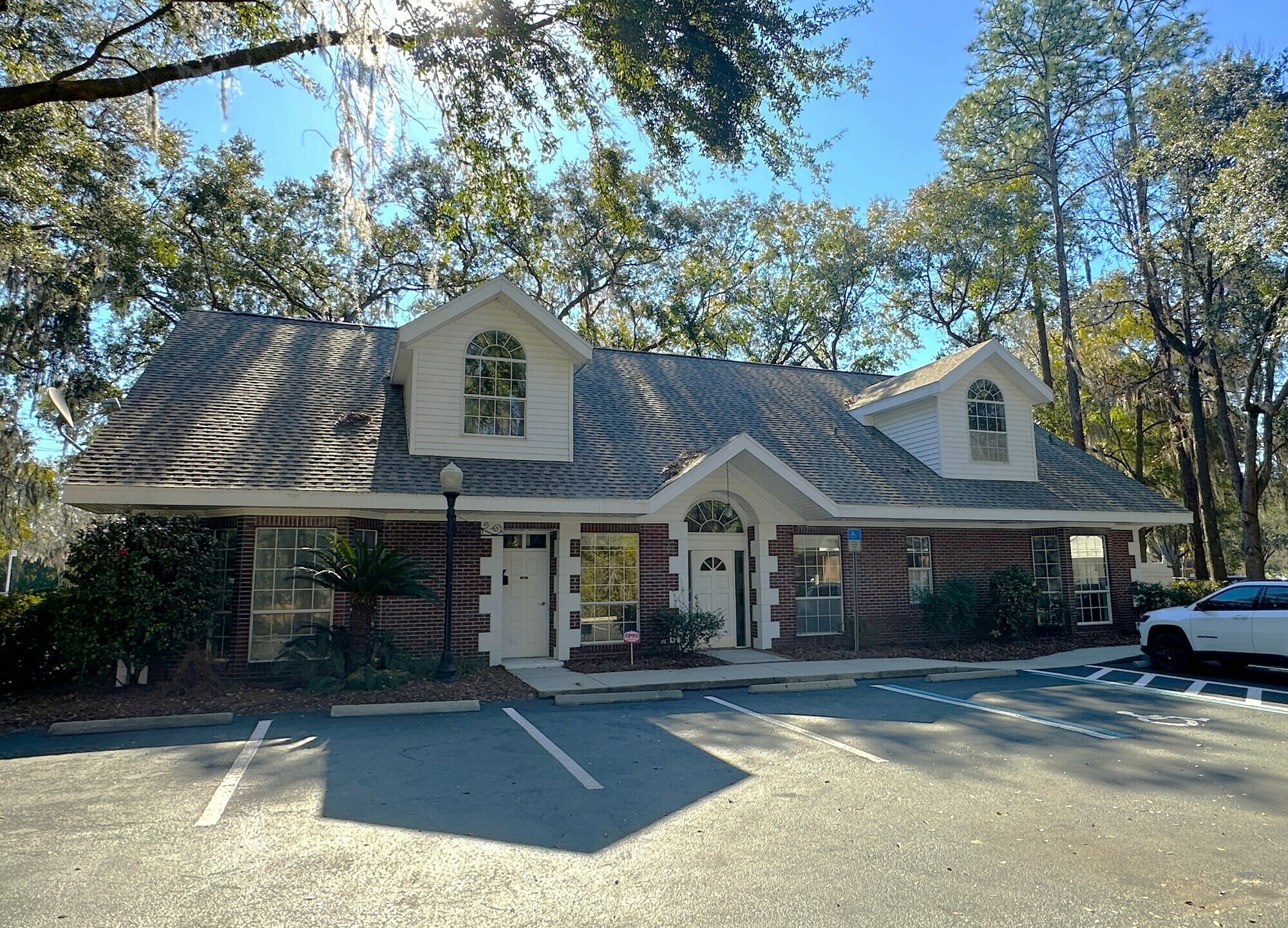 5622 NW 43rd St, Gainesville, FL à vendre Photo principale– Image 1 sur 27