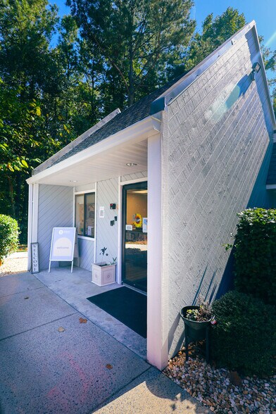 2358 Shallowford Rd, Marietta, GA à vendre - Photo de l’immeuble – Image 3 sur 30