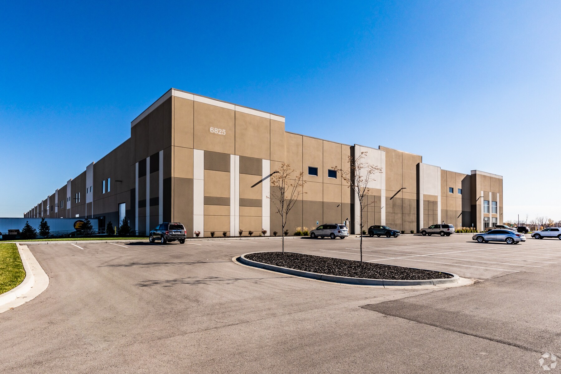 905 N 69th St, Kansas City, KS à louer Photo principale– Image 1 sur 9