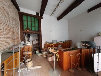 Plus de détails pour Local commercial à vendre