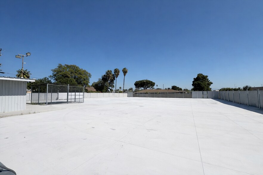 500 S Harbor Blvd, La Habra, CA à louer - Photo de l’immeuble – Image 2 sur 5