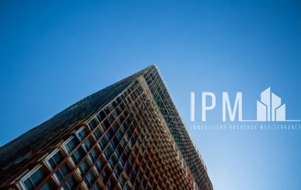 Local commercial dans Salon-de-Provence à louer - Photo de l’immeuble – Image 3 sur 5