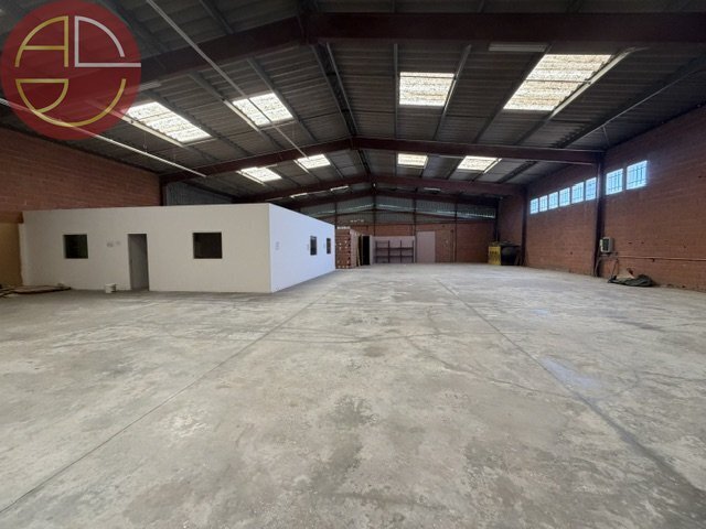 Plus de détails pour Industriel/Logistique à vendre