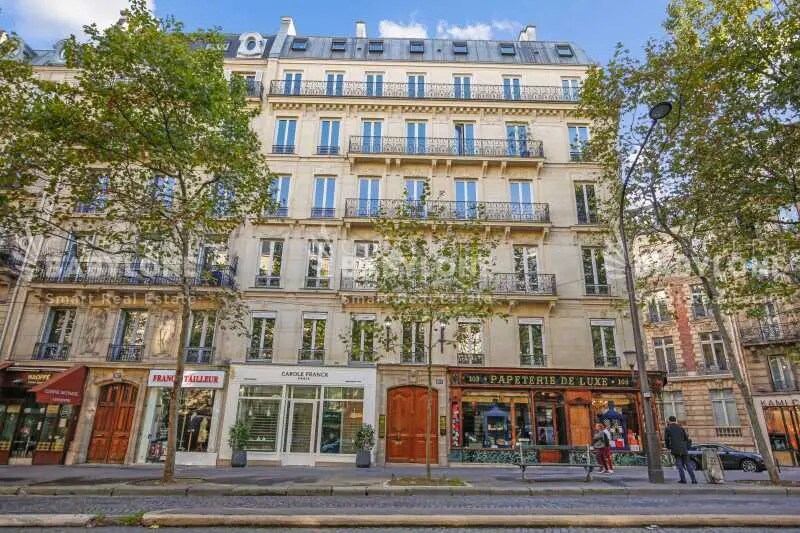 Bureau dans Paris à louer Photo de l’immeuble– Image 1 sur 7