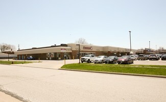 Plus de détails pour 30136-30250 Euclid Ave, Wickliffe, OH - Local commercial à louer