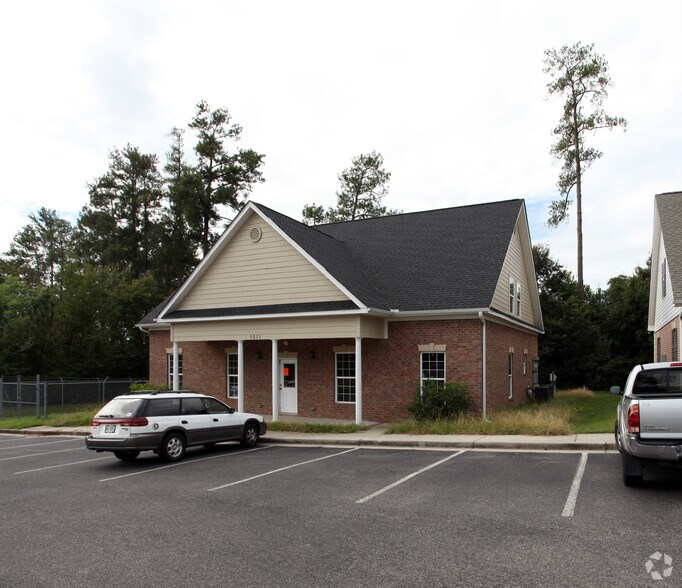 1011 East Ave, North Augusta, SC à louer - Photo principale – Image 1 sur 5