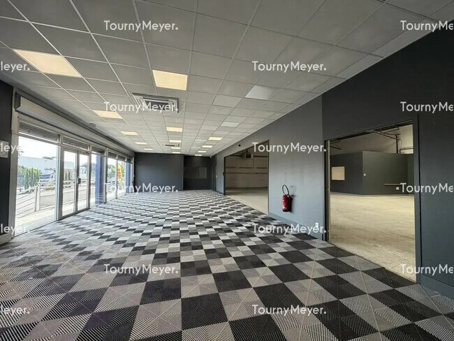 Plus de détails pour 31 Avenue De Larrieu, Toulouse - Local d'activités, Industriel/Logistique à louer