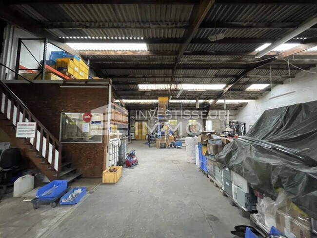 Plus de détails pour Industriel/Logistique à vendre