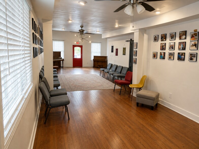 734 Nashville Ave, New Orleans, LA à louer - Photo de l’immeuble – Image 3 sur 12