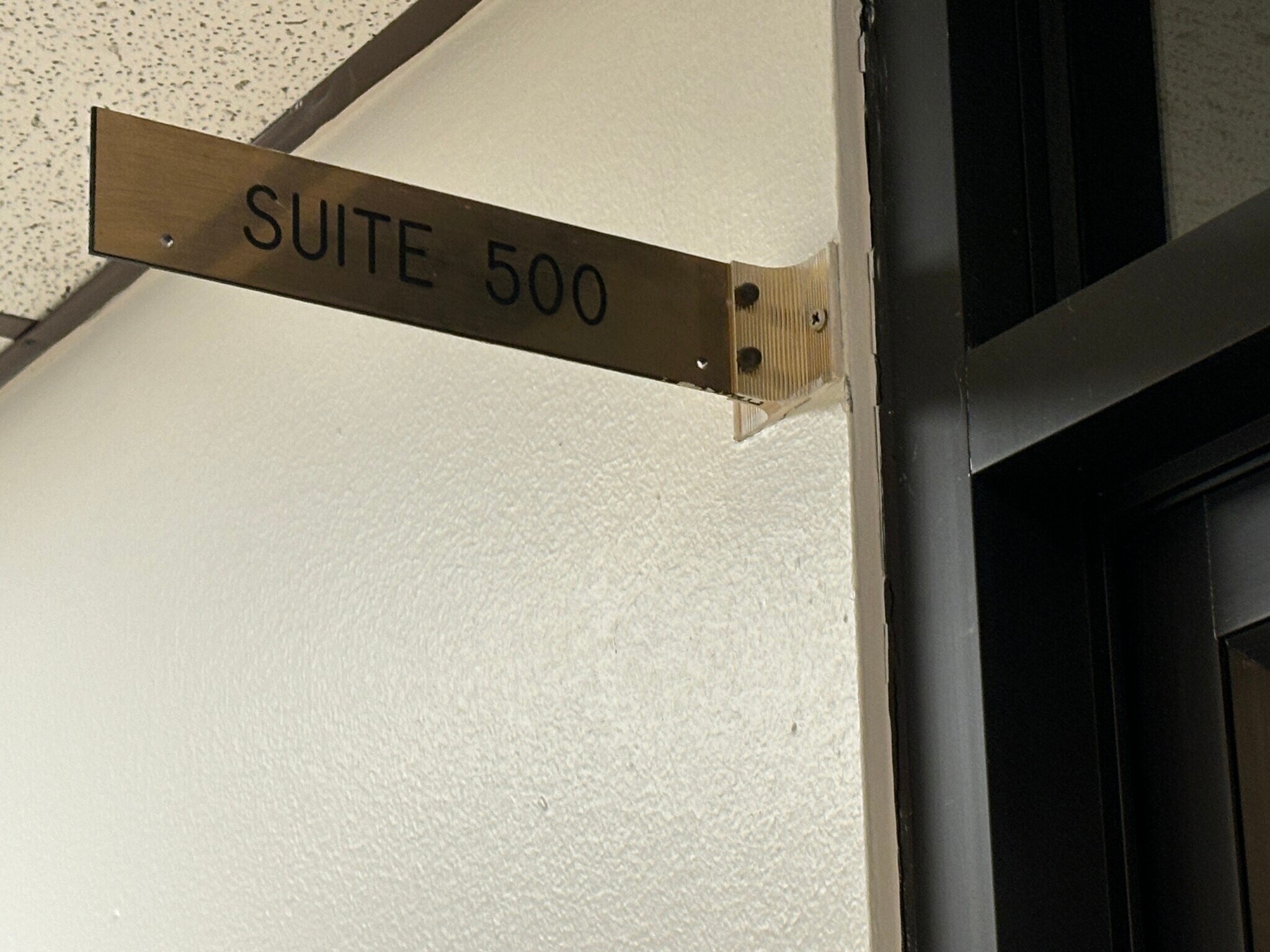 618 N Ed Carey Dr, Harlingen, TX à louer Photo de l’immeuble– Image 1 sur 8